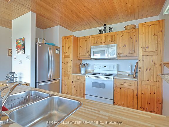 5th image of 74156 Bluehaven Beach Dr