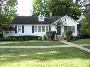 209 E Pollard Ave, Dwight, IL 60420