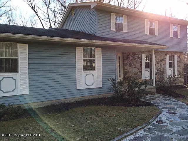 341 Remington Rd photo 1