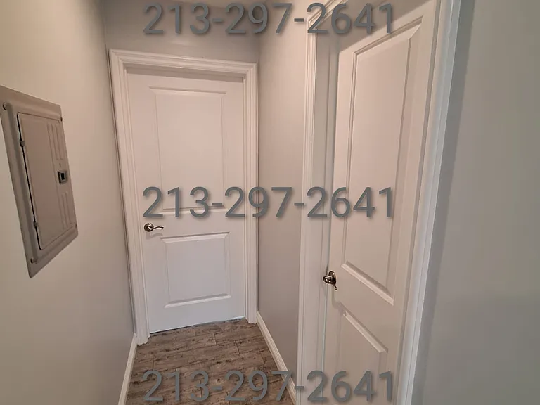 527 N Coronado St #16 — Photo 3