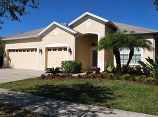 16427 Bridgewalk Dr, Lithia, FL 33547