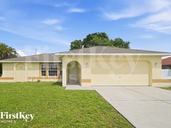 533 NW 13th Ter, Cape Coral, FL 33993