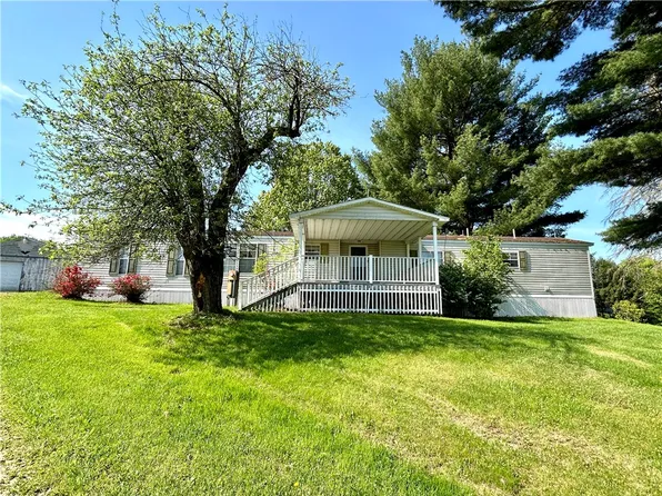 7757 Wattsburg Rd, Union City, PA 16438