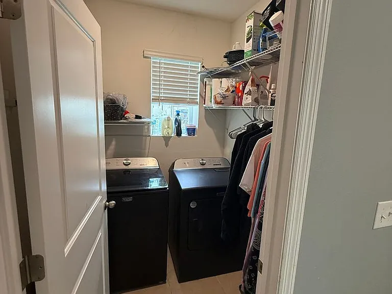 5838 Elegant Orchid Way — Photo 2