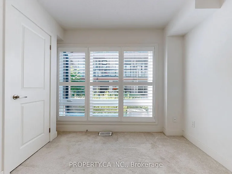 13 Mogul Rd — Photo 18