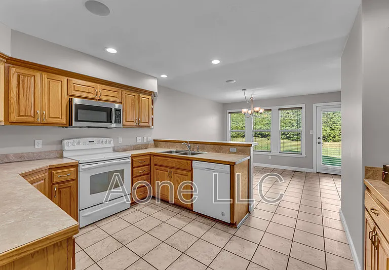 4428 SE Oak Bend Dr — Photo 11