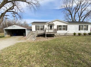 105 W Johnson St, Auxvasse, MO 65231
