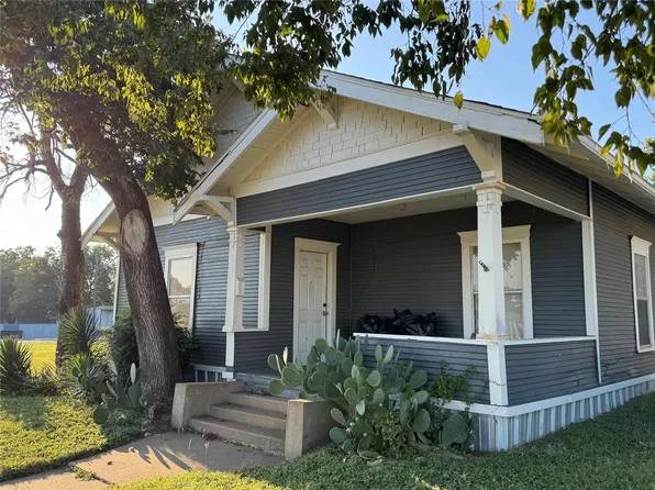 204 W Westhill Dr #204, Cleburne, TX 76033