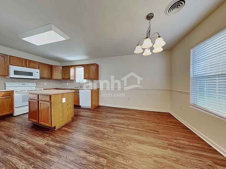 6513 Colossal Ln — Photo 6
