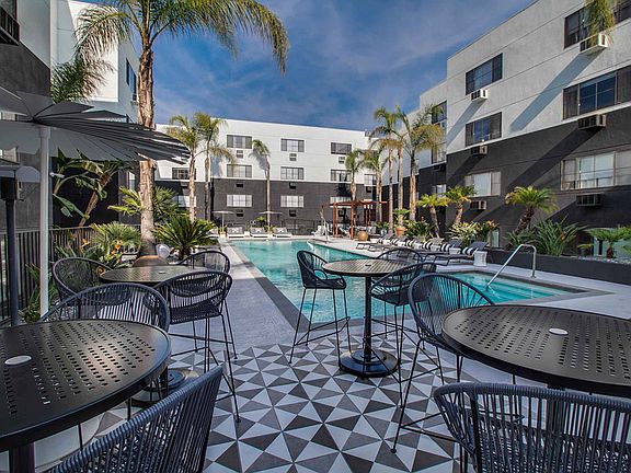 Newly Designed & Renovated Pool Deck with Swimming Pool, Hot Tub, Cabanas PLUS Grilling & Dining Area