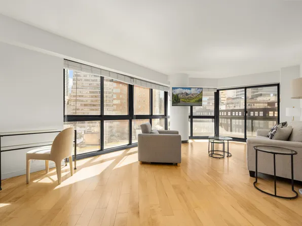 200 East 61st Street image 1 of 8