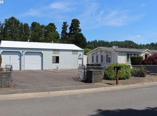 850 Raechel Rd, Lakeside, OR 97449