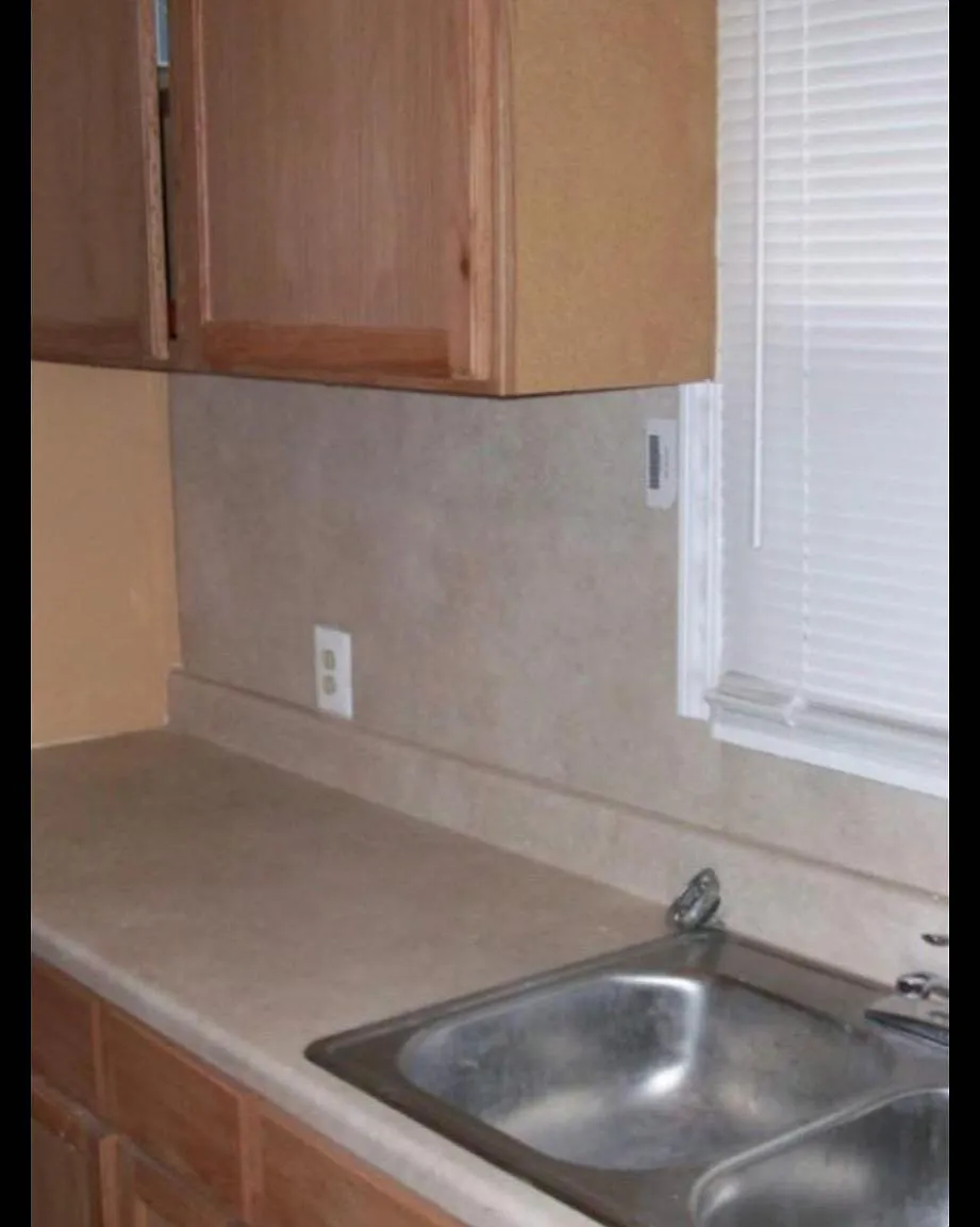 3 bed, 1126 sqft, $1,275 — Photo 4