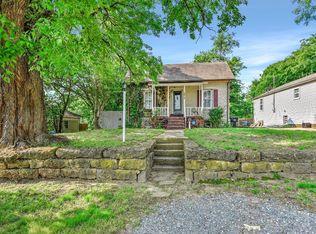 1610 W Elm St, Denison, TX 75020
