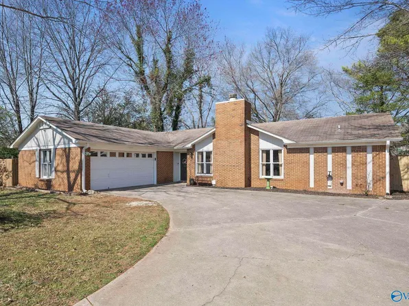 209 S Elton Cir, Meridianville, AL 35759