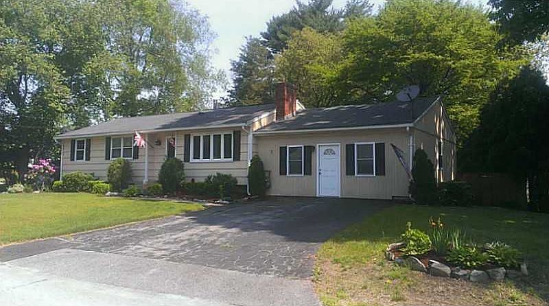1st image of 20 Birchwood Ln