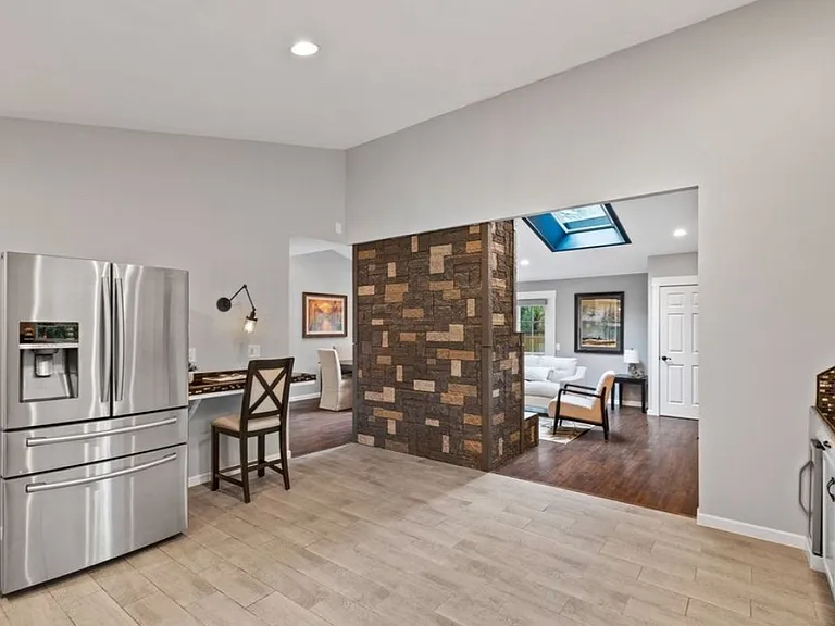 18504 171st Pl NE — Photo 12