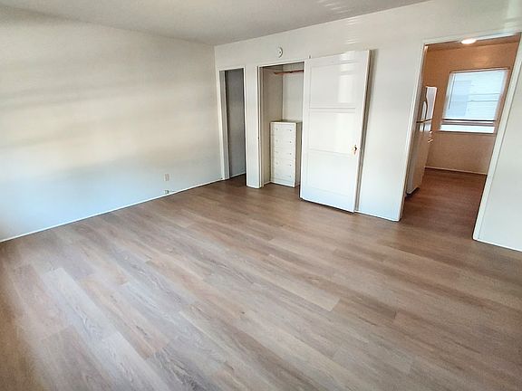 5th image of 1630 E 2nd St APT 4