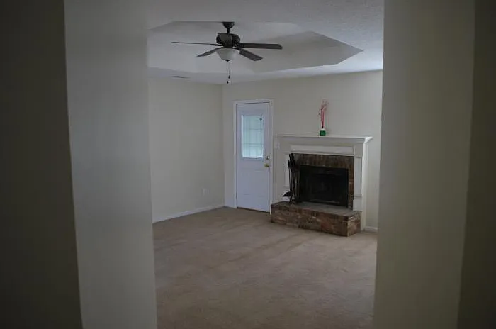 4 bed, 1484 sqft, $1,550 — Photo 2