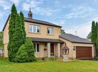 2705 Meadowdale Ln, Woodridge, IL 60517