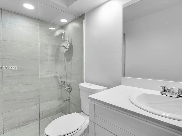 14780 SW 139th Ct — Photo 37