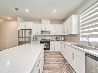 163 Dove Lndg, Covina, CA 91722