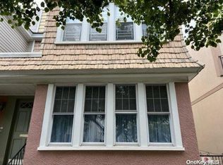 7034 68th Pl, Ridgewood, NY 11385