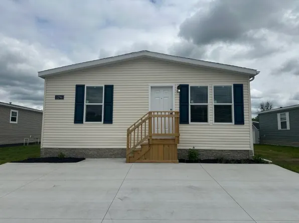 3296 Strauss Ct #396, Jackson, MI 49201