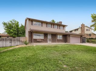 889 Mercury Cir, Littleton, CO 80124