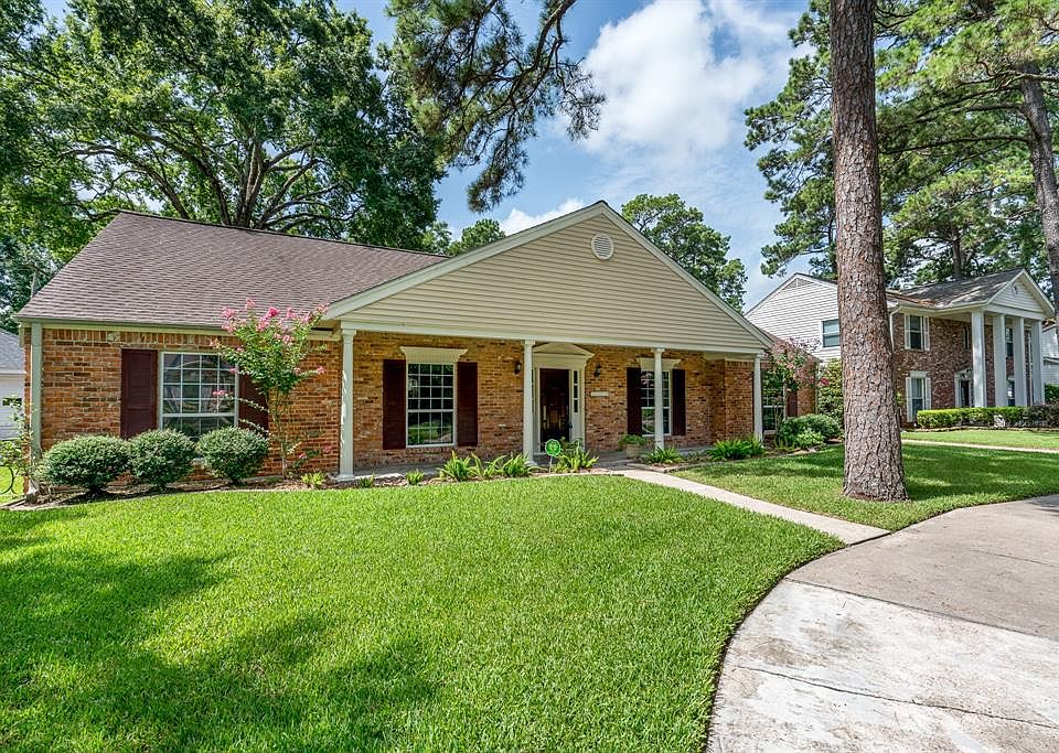 1st image of 13919 Kimberley Ln