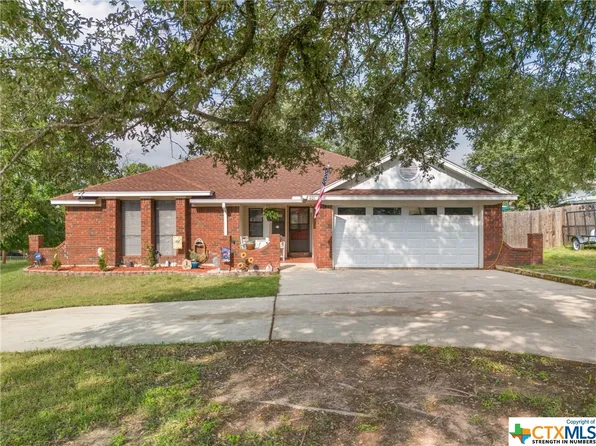 601 S Willis St, Lampasas, TX 76550