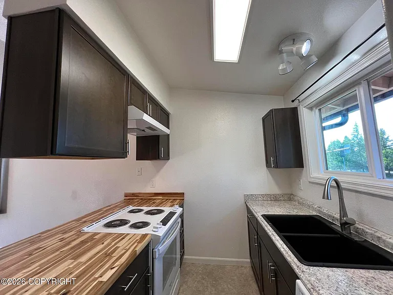 1509 Karluk St #A — Photo 11