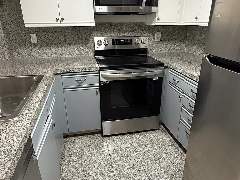 2511 Fulton Square Ln #9 — Photo 12