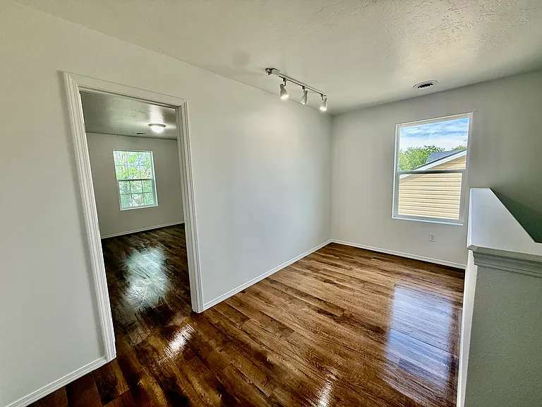 4263 S Glenmere Way — Photo 9