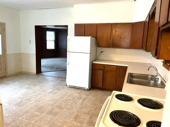 315 S 5th Ave, Wausau, WI 54401