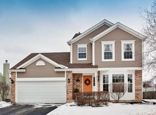 2448 N Periwinkle Way, Round Lake Beach, IL