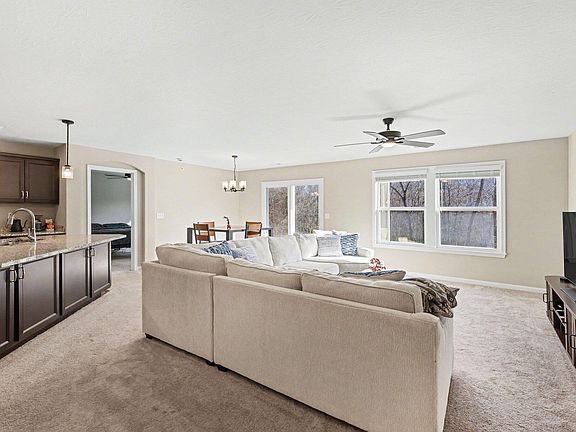 5th image of 2491 Bella Rdg #403-104