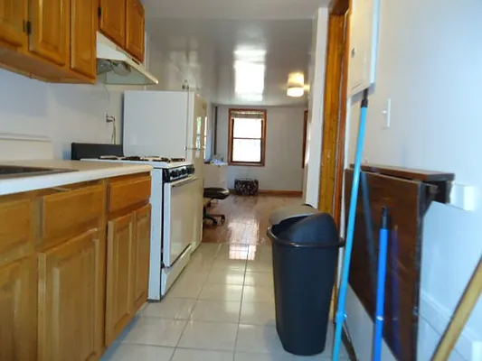 Rented by Hakeem Shahid, LREB | media 12