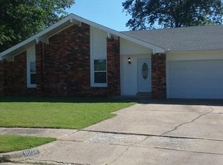 1004 S Juniper Ct, Broken Arrow, OK 74012