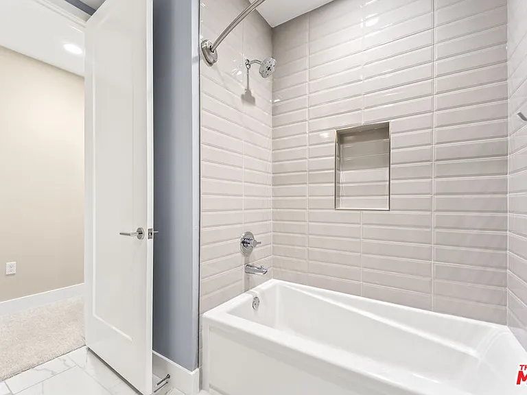 12705 Bluff Creek Dr #3 — Photo 11