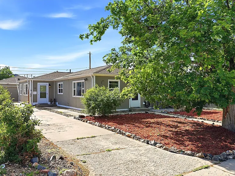 1281 Alton St — Photo 16