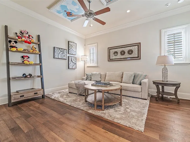 10243 Mattraw Pl — Photo 30
