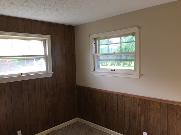 4th image of 1223 E Broad St