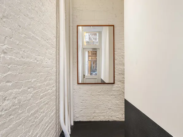 75 Grand Street image 18 of 19