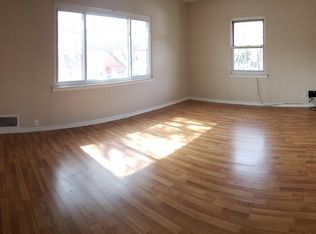 7547 198th St, Fresh Meadows, NY 11366