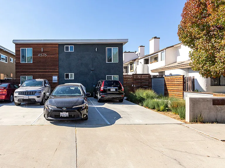 4576 Idaho Street — Photo 4
