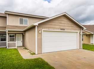 3020 Brookville Dr, Manhattan, KS 66502