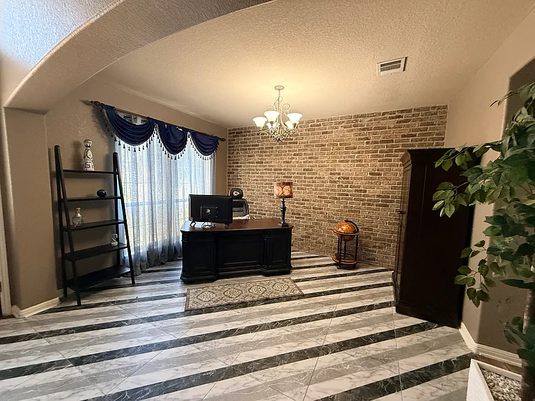 22211 Covella Ct — Photo 9