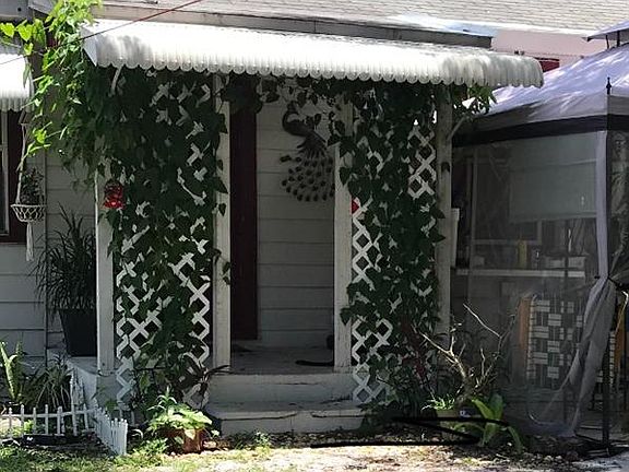 2nd image of 337 Buena Vista Blvd