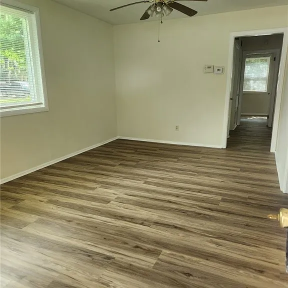 1524 Laberta Ct — Photo 2